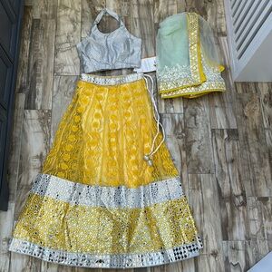 NWT Indian Pakistani Lehenga